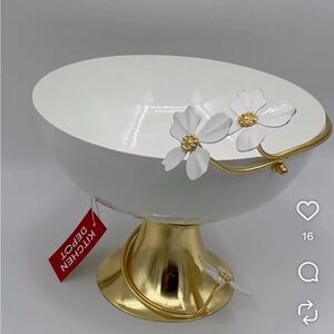 Elegant White and Gold Decorative Bowl